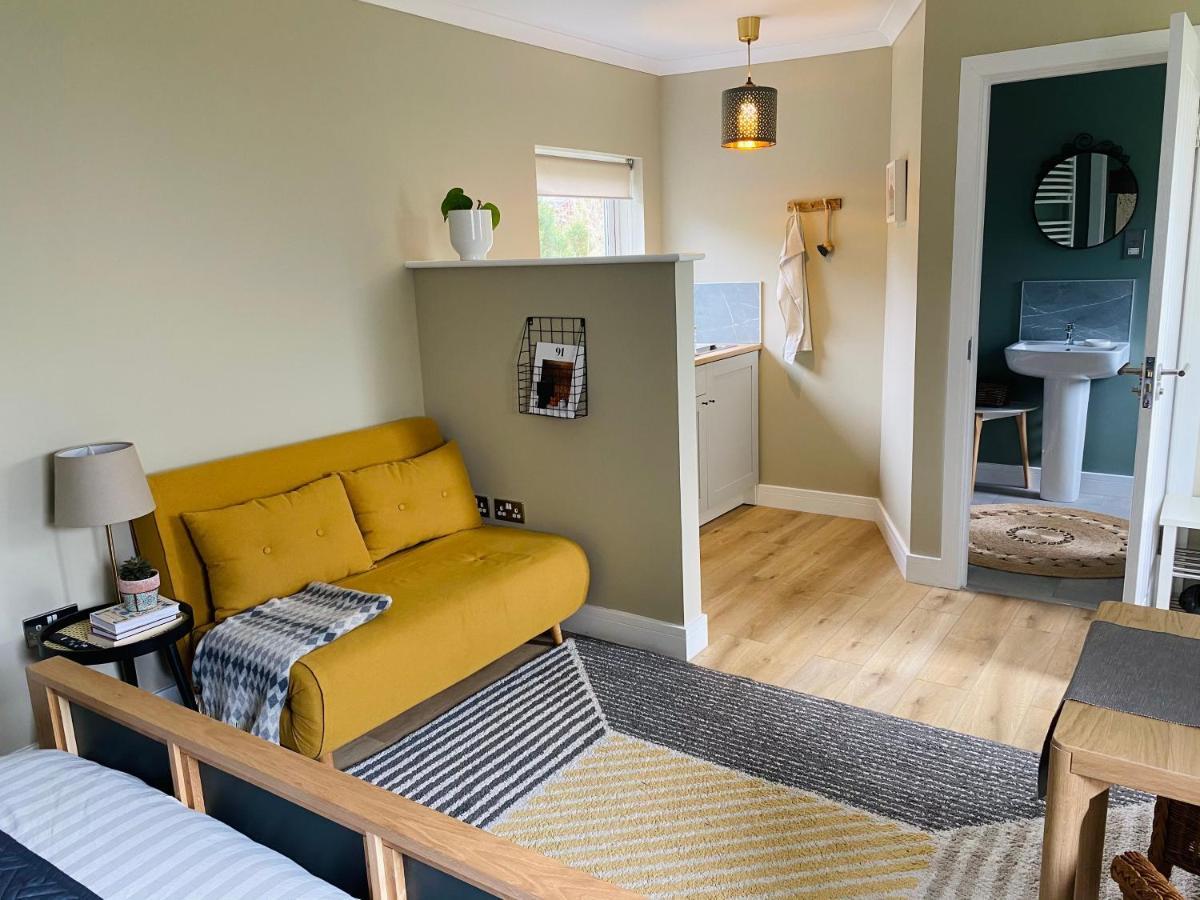 Spacious Room In The Centre Of Portree Buitenkant foto